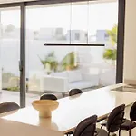 Casa Julian * לאחארס
